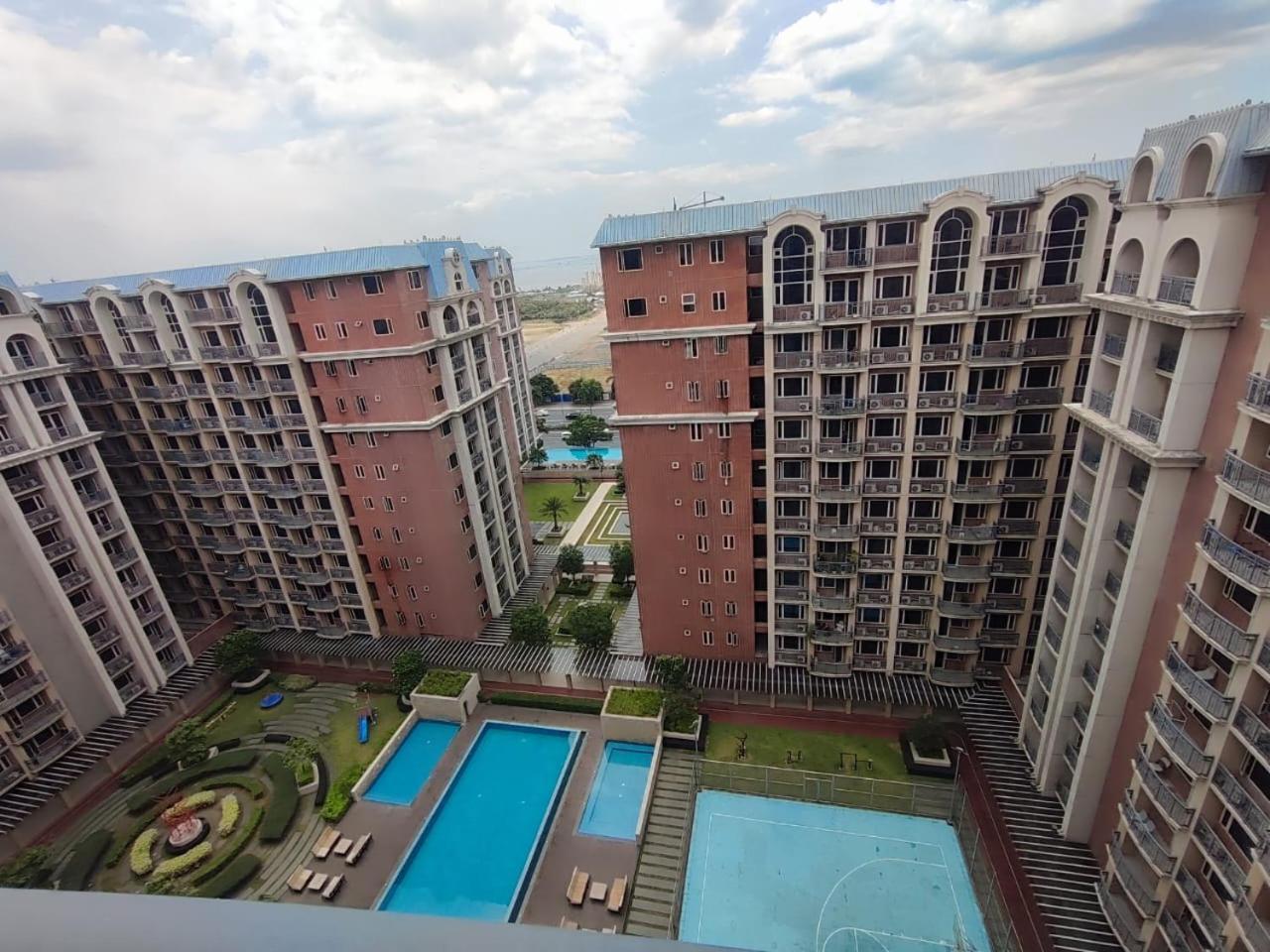 Pool View Staycation Paranaque Pasay Manila Exterior foto